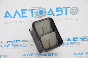 Right ventilation shield for Nissan Pathfinder 13-20