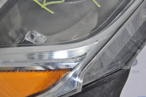 Headlight front right Nissan Pathfinder 13-16 bare pre-rest without fastening, glass for polishing, body is broken