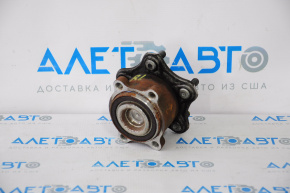 Rear left hub Nissan Pathfinder 13-20 FWD