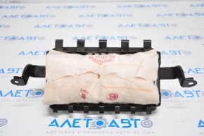 Nissan Rogue 14-20 passenger airbag in the dashboard