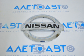 Nissan Rogue 14-20 tailgate emblem