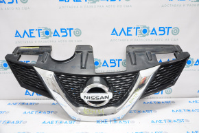 Radiator grill grill Nissan Rogue 14-15 without camera with emblem, scratches