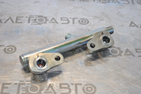 Fuel rail left Subaru Impreza 17-23 GK