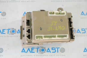 Subaru Outback 15-15 Dashboard Fuse Box