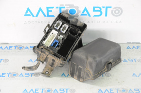 Fuse box under hood Toyota Sequoia 08- right