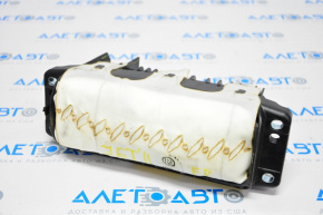 Passenger airbag in the dashboard of a VW Jetta 11-18 USA