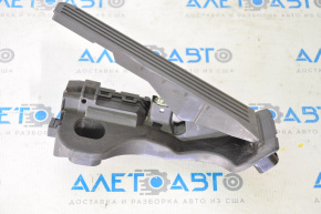 VW Jetta 11-18 USA gas pedal