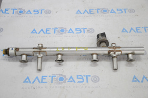 Fuel rail for VW Passat b7 12-15 USA 1.8T with sensor