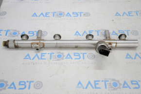 Fuel rail for VW Passat b7 12-15 USA 1.8T with sensor