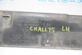 Left threshold Dodge Challenger 15-23 rest
