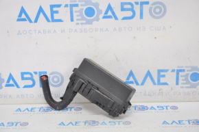 Relay housing under the left wing Infiniti JX35 QX60 13-