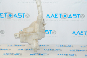 Mazda 3 03-09 Windscreen Washer Reservoir