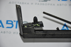 Roof trim left Nissan Pathfinder 13-16 under rails breakage of fastening