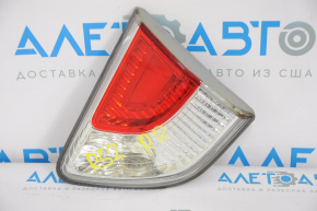Right inner trunk lid light for Nissan Pathfinder 13-16 pre-restored