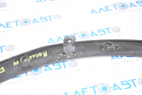 Front right fender arch trim Nissan Rogue 14-20 crack, broken fastener