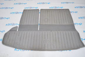 Toyota Highlander trunk mat (14-19) gray rubber