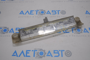 Brake light Toyota Prius V 12-17