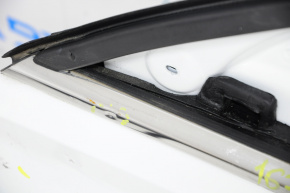 Molding door-glass central front left VW Jetta 19-24 chrome, butt