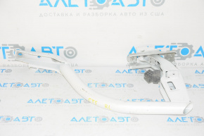 Left trunk lid hinge for a 1919 Cadillac CTS