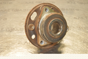 Rear left hub Chevrolet Camaro 16-23 type 1