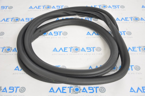 Front right door seal for Chevrolet Volt 11-15