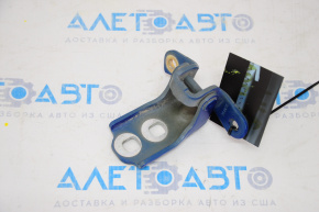 Lower front right door hinge for a 1919 Chevrolet Volt