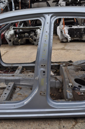 Body pillar center left Chrysler 200 11-14