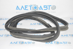 Chrysler 200 15-17 Trunk Lid Seal