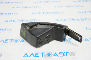 Rear bumper mount under the left light for Ford C-max MK2 13-18