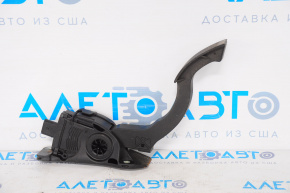 Ford Focus mk3 11-18 gas pedal