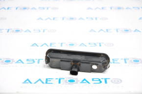 Tailgate release button with license plate light for Ford Focus mk3 11-15 pre-restyling