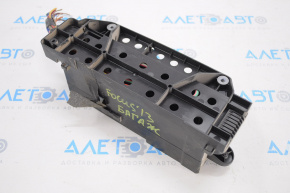 Ford Focus mk3 11-18 2.0 trunk fuse box