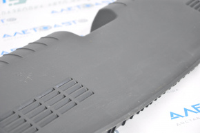 Hyundai Sonata 15-17 trunk opening trim is worn