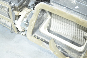 Heater assembly Jeep Compass 11-16 damaged mount, minor crack