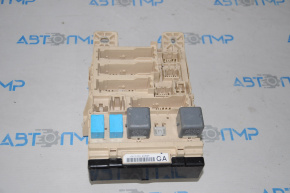 Fuse box dashboard left Lexus RX400h 06-06