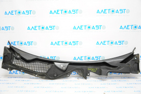 Plastic windshield wiper grille for Ford Mustang mk6 15-17