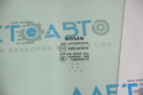 Front left door glass for Nissan Pathfinder 13-17
