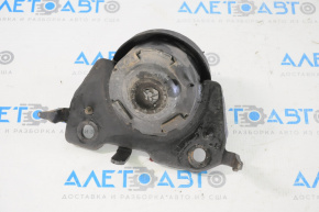 Right engine mount for Toyota Sequoia Tundra 2016