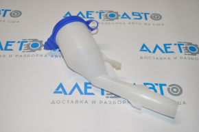 Ford Focus mk3 11-18 Windscreen Washer Reservoir Neck with Lid