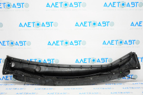Windscreen wiper grille plastic Nissan Versa Note 13-19