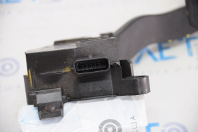 Gas pedal Nissan Versa Note 13-16