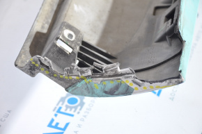 Right threshold VW CC 08-17 in the film, the edges are torn, the bottom is damaged