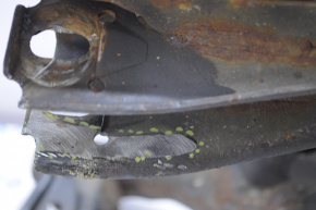 Subaru Forester 14-18 SJ AWD rear subframe is rusty, lever mounts are filed down, all S\B need replacing, mount is dented