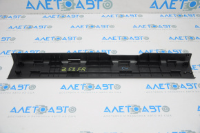 Nissan Murano z52 15-16 black 2-stripe inner front right door sill trim