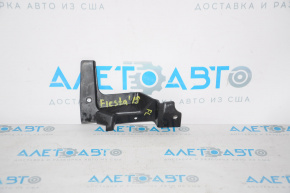 Radiator deflector left upper Ford Fiesta 14-19 1.6