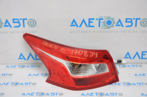 Light outer wing left Nissan Sentra 16-19 rest