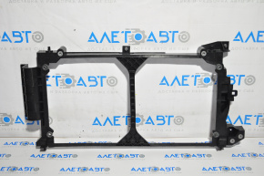 Frame square between radiators Nissan Leaf 13-17 SV SL plastic