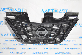 Radiator grill grill Nissan Rogue 17- under camera, without radar, without emblem