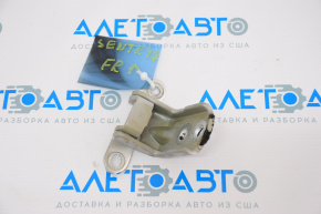 Upper front right door hinge Nissan Sentra 13-19