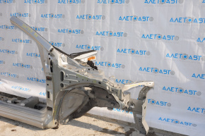 Quarter front right Nissan Sentra 13-19 1.8 silver